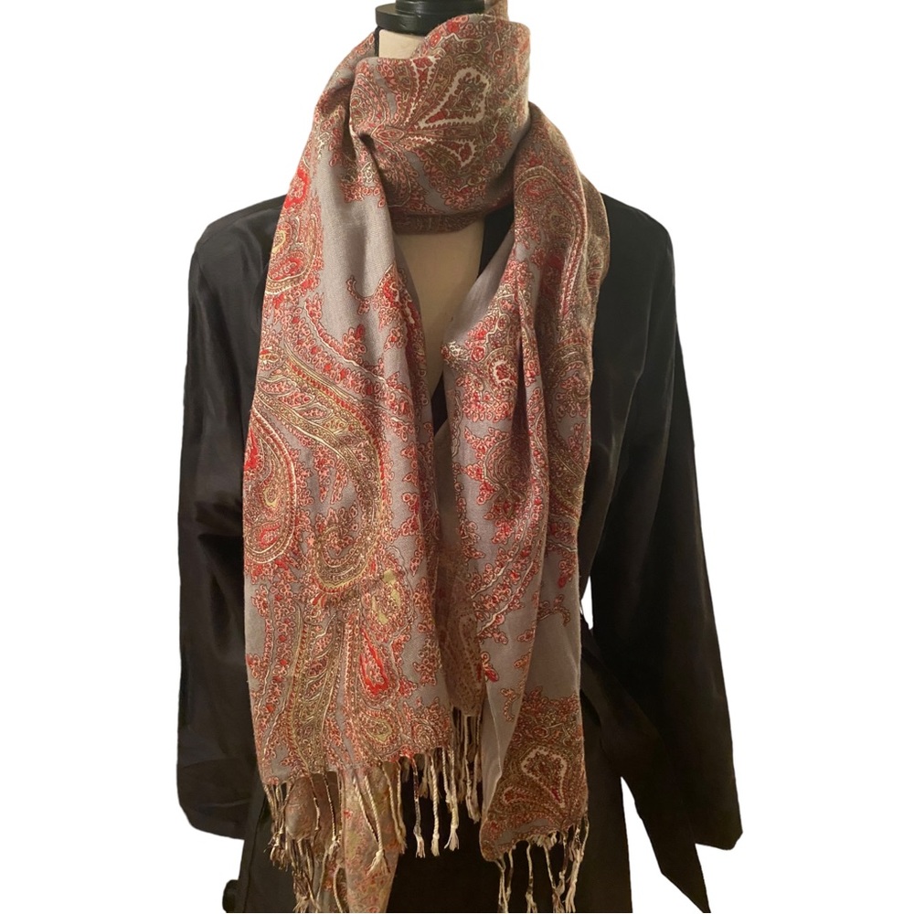 Womens Scarf/Shawl